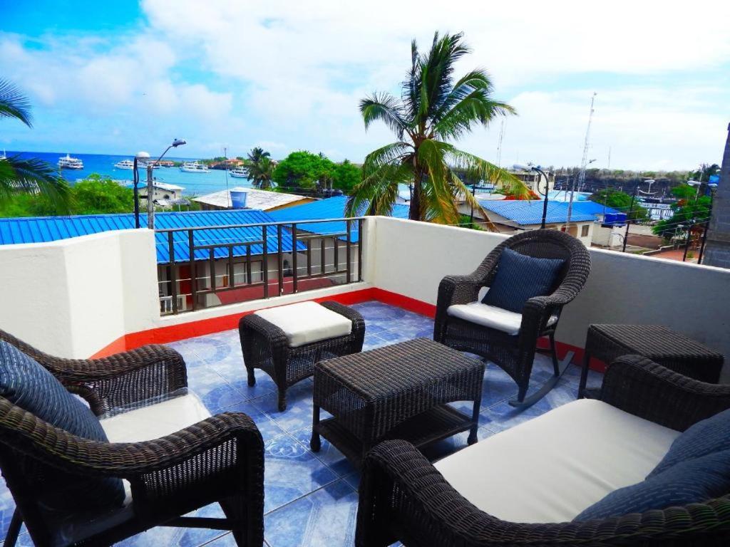 Hotel Flightless Cormorant Puerto Ayora  Exterior foto