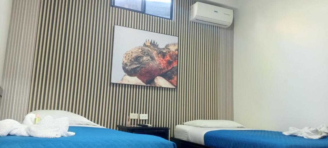 Hotel Flightless Cormorant Puerto Ayora  Exterior foto